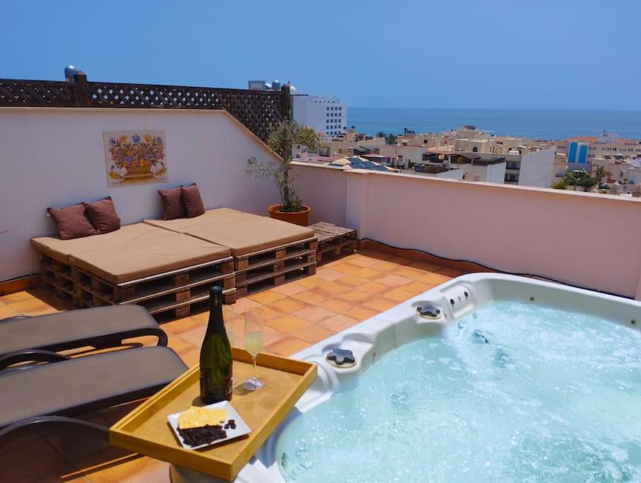 Penthouse With Jacuzzi And Spectacular Sea Views Apartment Nerja Exterior photo